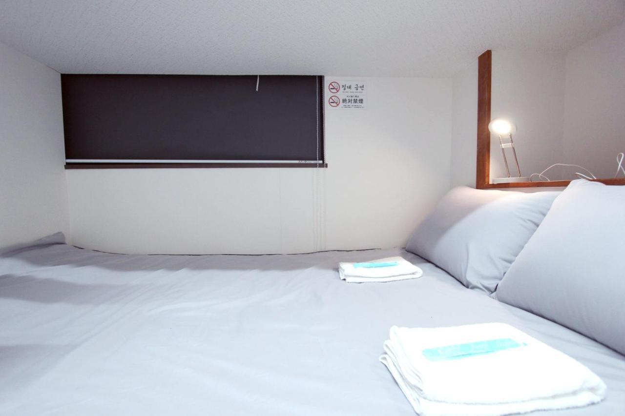 I Osaka House Hotel Exterior photo